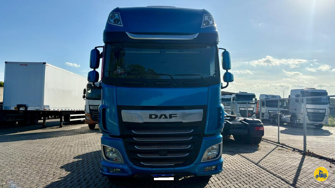 CAMINHAO DAF DAF XF FTT 530 Cavalo Mecânico Cavalo 6x4 Mazinho Caminhões  VIANA ESPÍRITO SANTO ES