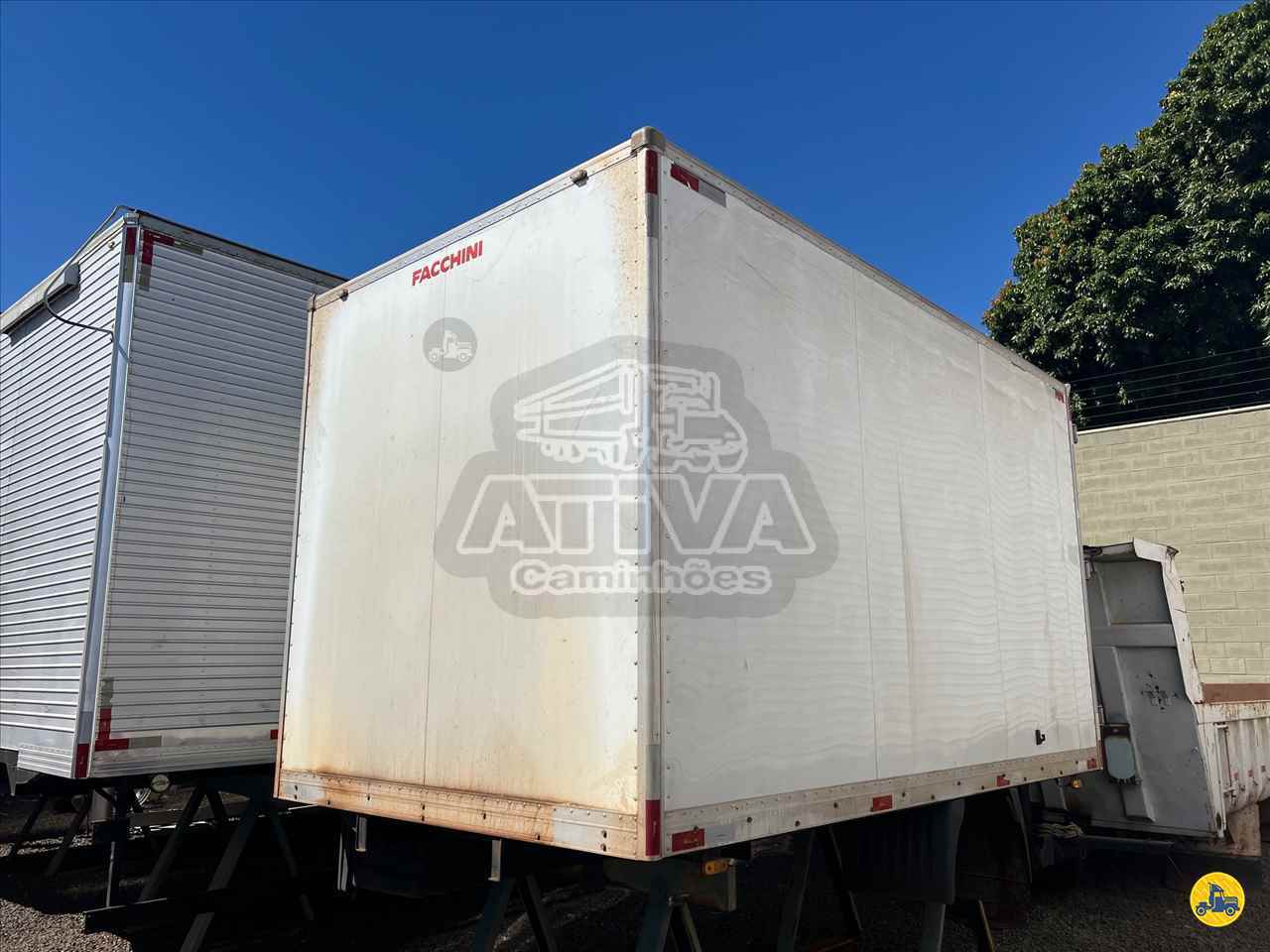 CARROCERIA SOBRE CHASSI  UTILITARIOS BAU FURGAO Ativa Caminhões CATANDUVA SÃO PAULO SP