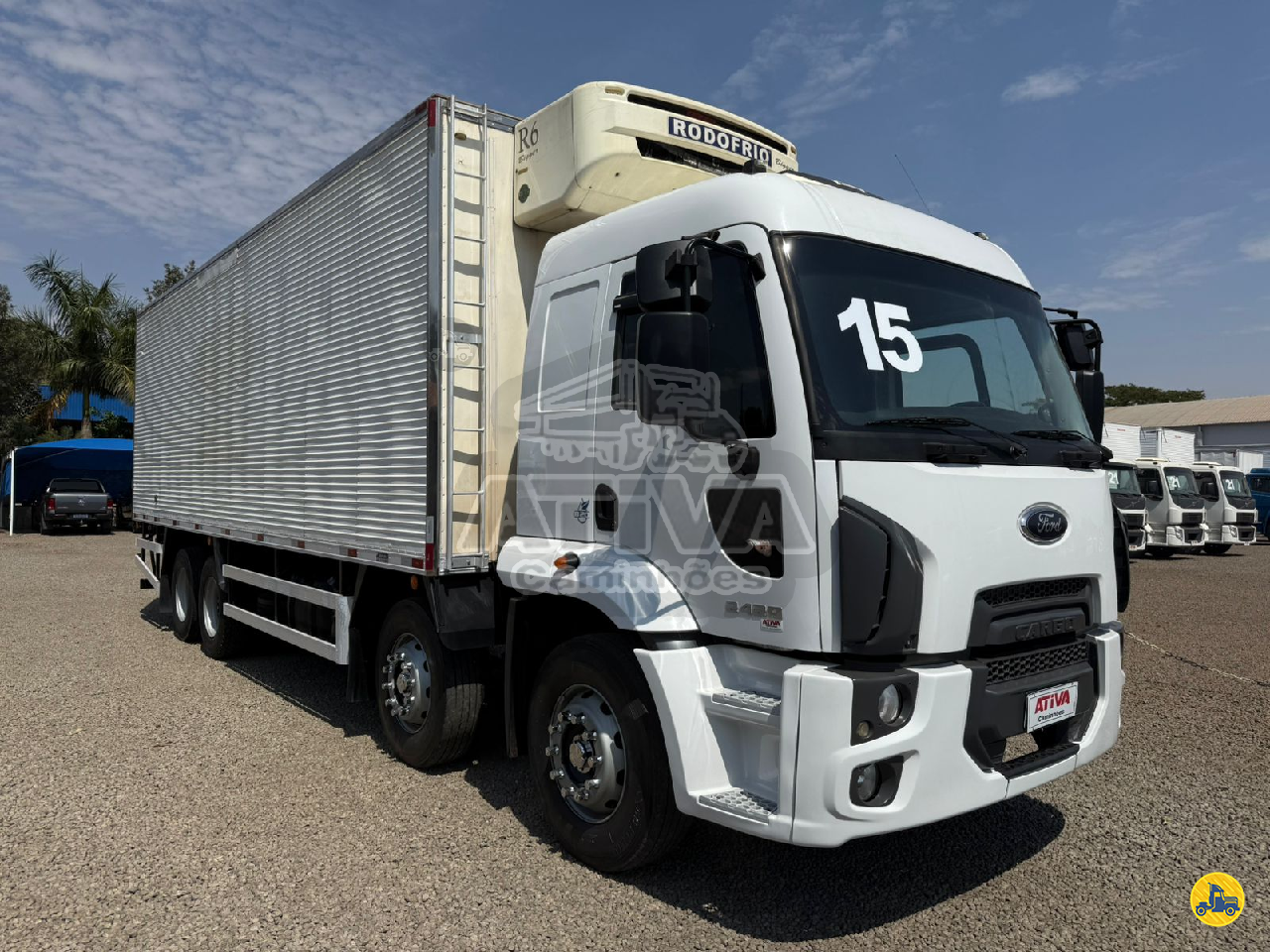 CAMINHAO FORD CARGO 2429 Baú Frigorífico BiTruck 8x2 Ativa Caminhões CATANDUVA SÃO PAULO SP