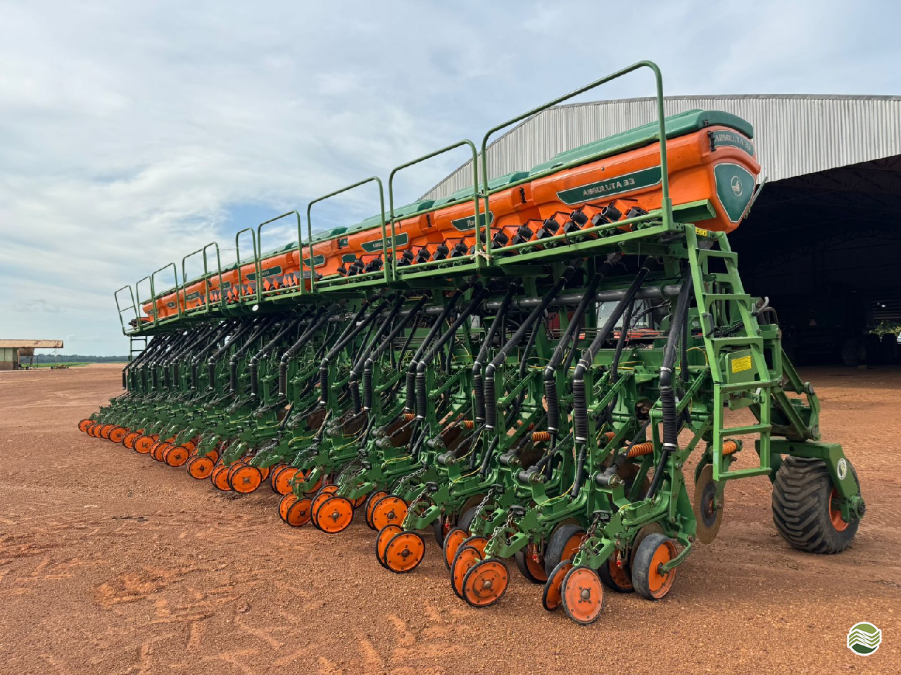 PLANTADEIRA STARA ABSOLUTA 33 Agriterra - Stara - Lucas do Rio Verde LUCAS DO RIO VERDE MATO GROSSO MT