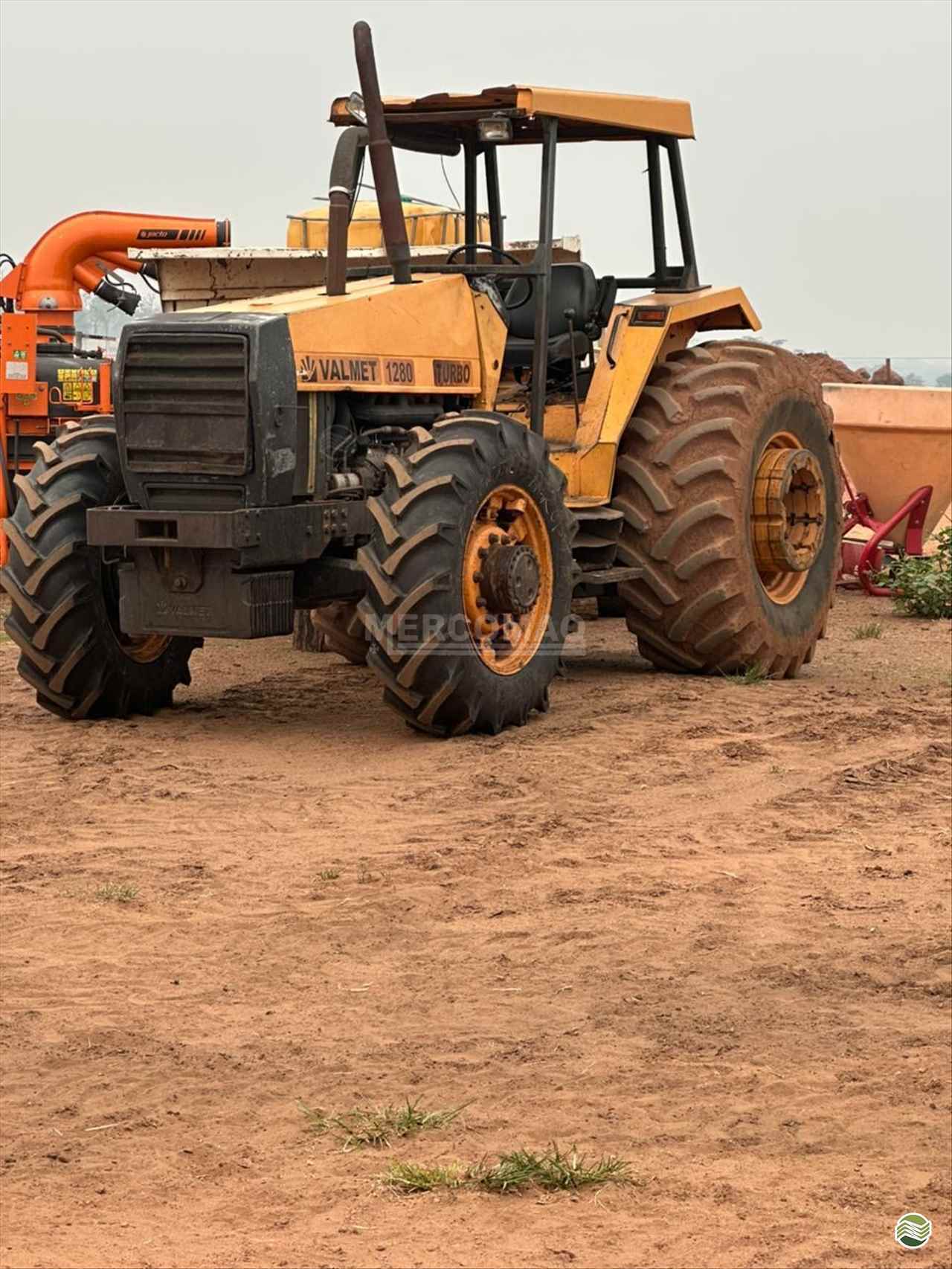 TRATOR VALTRA VALTRA 1280 Tração 4x4 Mercomaq - JAN PRIMAVERA DO LESTE MATO GROSSO MT