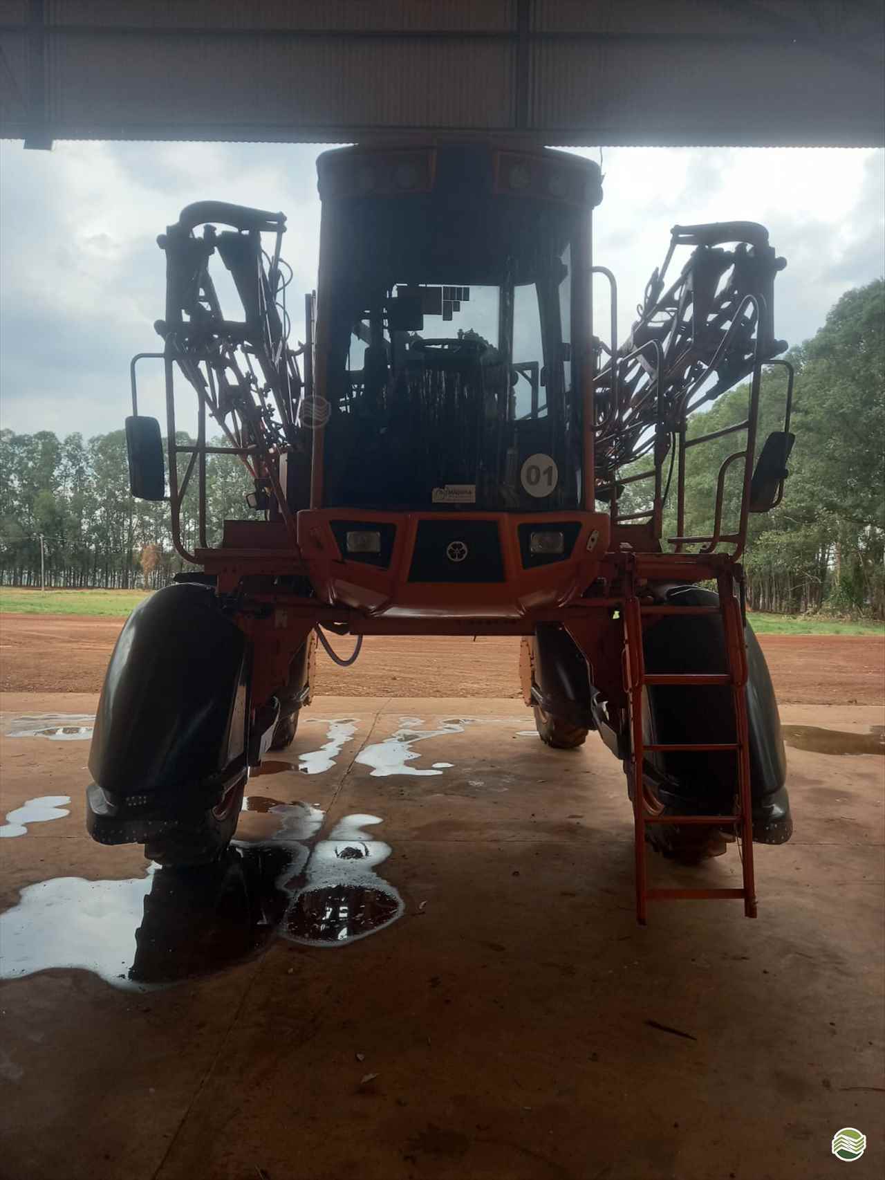 PULVERIZADOR JACTO UNIPORT 2500 STAR Tração 4x2 Guimáquina - Revendedor Jacto RONDONOPOLIS MATO GROSSO MT