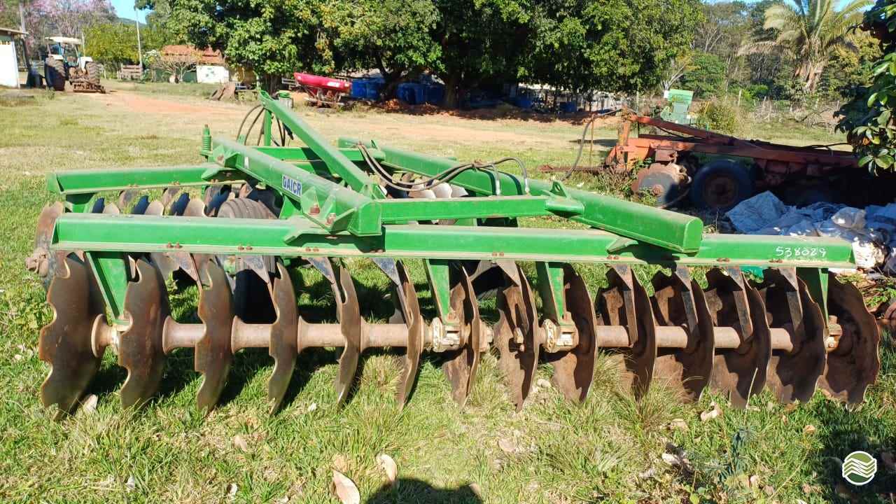 IMPLEMENTOS AGRICOLAS GRADE INTERMEDIÁRIA INTERMEDIÁRIA 28 DISCOS Guimáquina - Revendedor Jacto RONDONOPOLIS MATO GROSSO MT