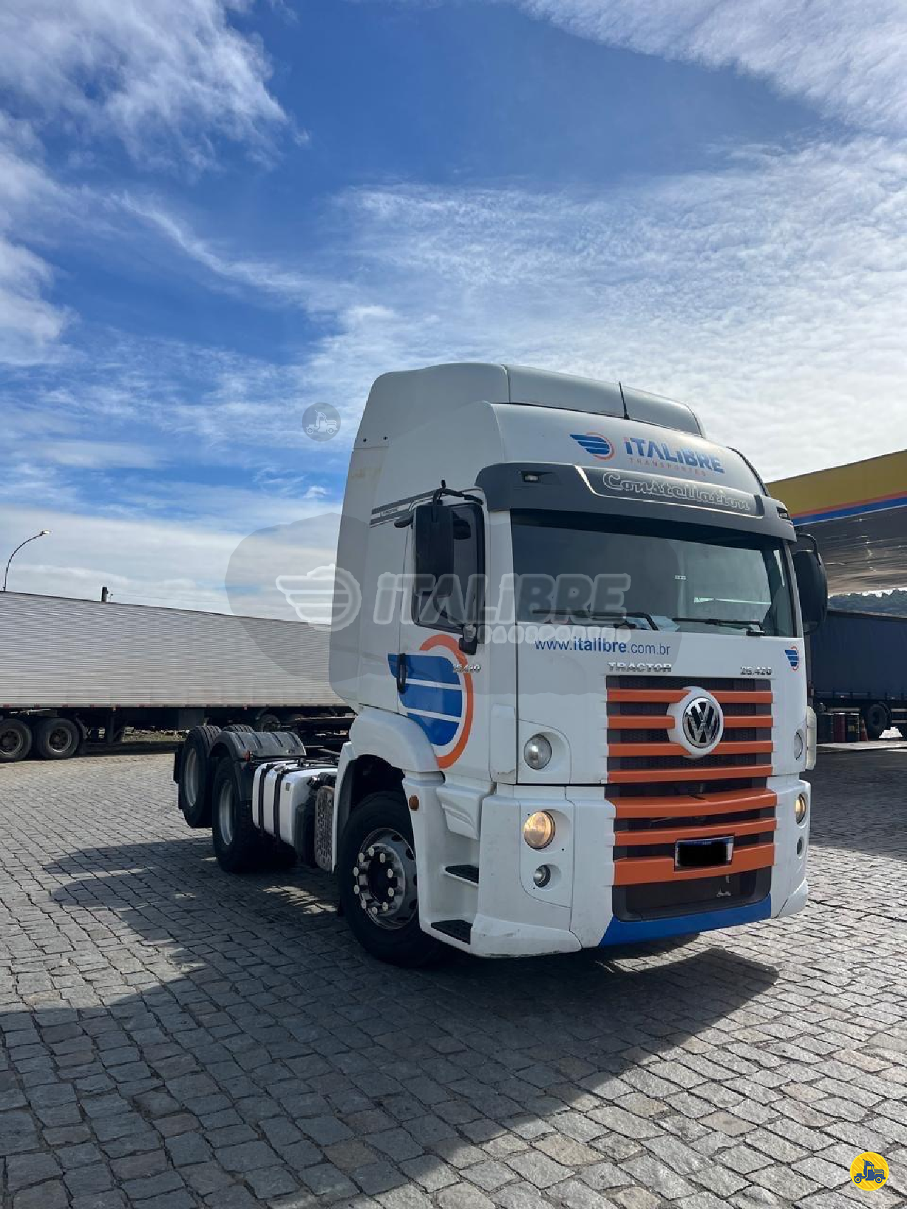 CAMINHAO VOLKSWAGEN VW 25420 Cavalo Mecânico Cavalo 6x2 Italibre Transportes ITAJAI SANTA CATARINA SC