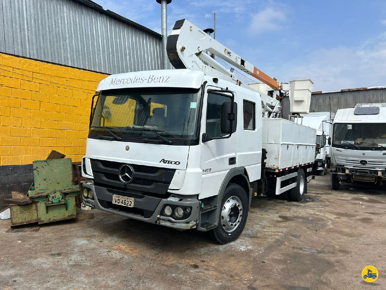 CAMINHAO MERCEDES-BENZ MB 1419 Cesto Aereo Duplo Toco 4x2 Barella Caminhões OSASCO SÃO PAULO SP