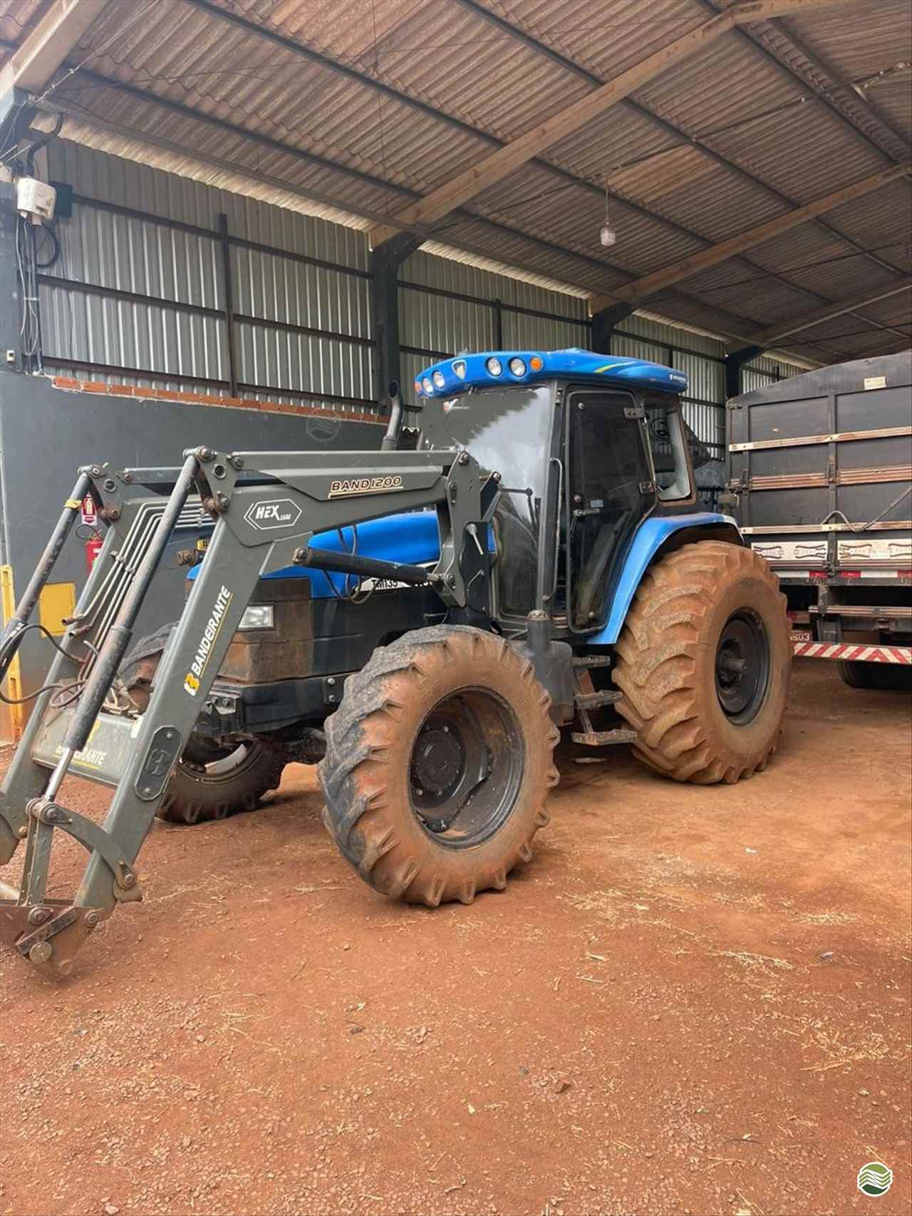 TRATOR NEW HOLLAND NEW TM 135 Tração 4x4 Rural Vendas® TERRA ROXA PARANÁ PR