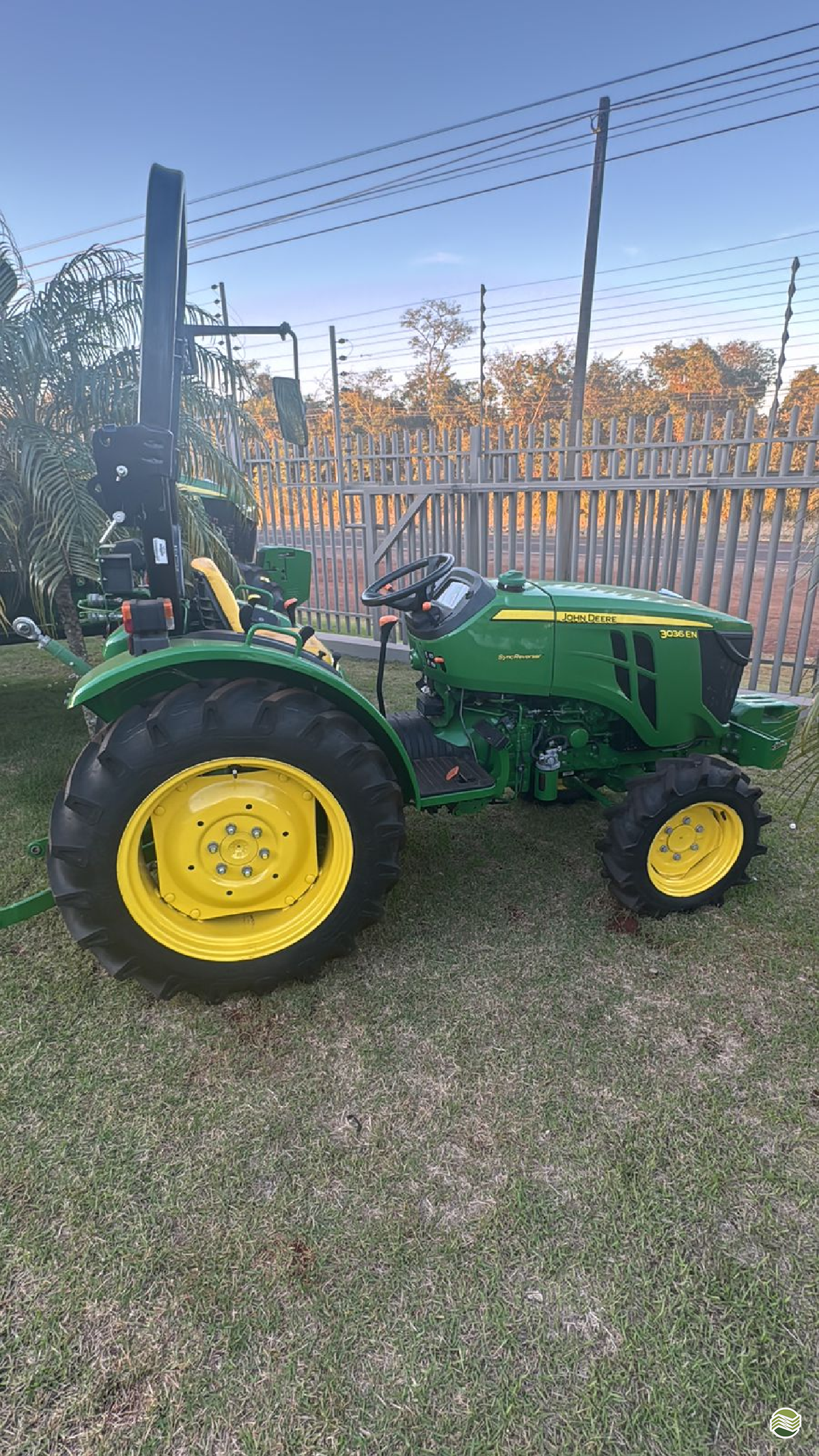 TRATOR JOHN DEERE JOHN DEERE 3036EN Tração 4x4 Rural Vendas® TERRA ROXA PARANÁ PR