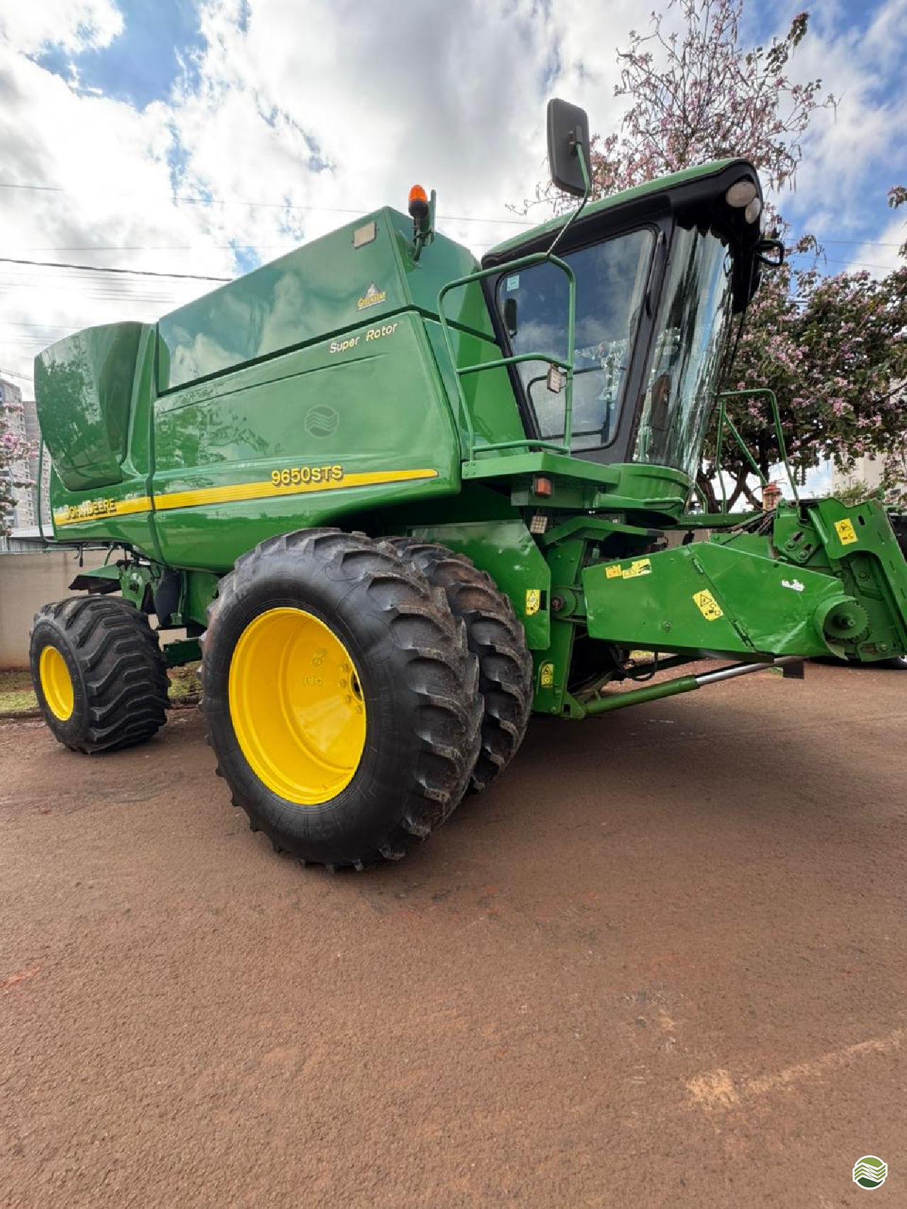 COLHEITADEIRA JOHN DEERE JOHN DEERE 9650 STS Rural Vendas® TERRA ROXA PARANÁ PR