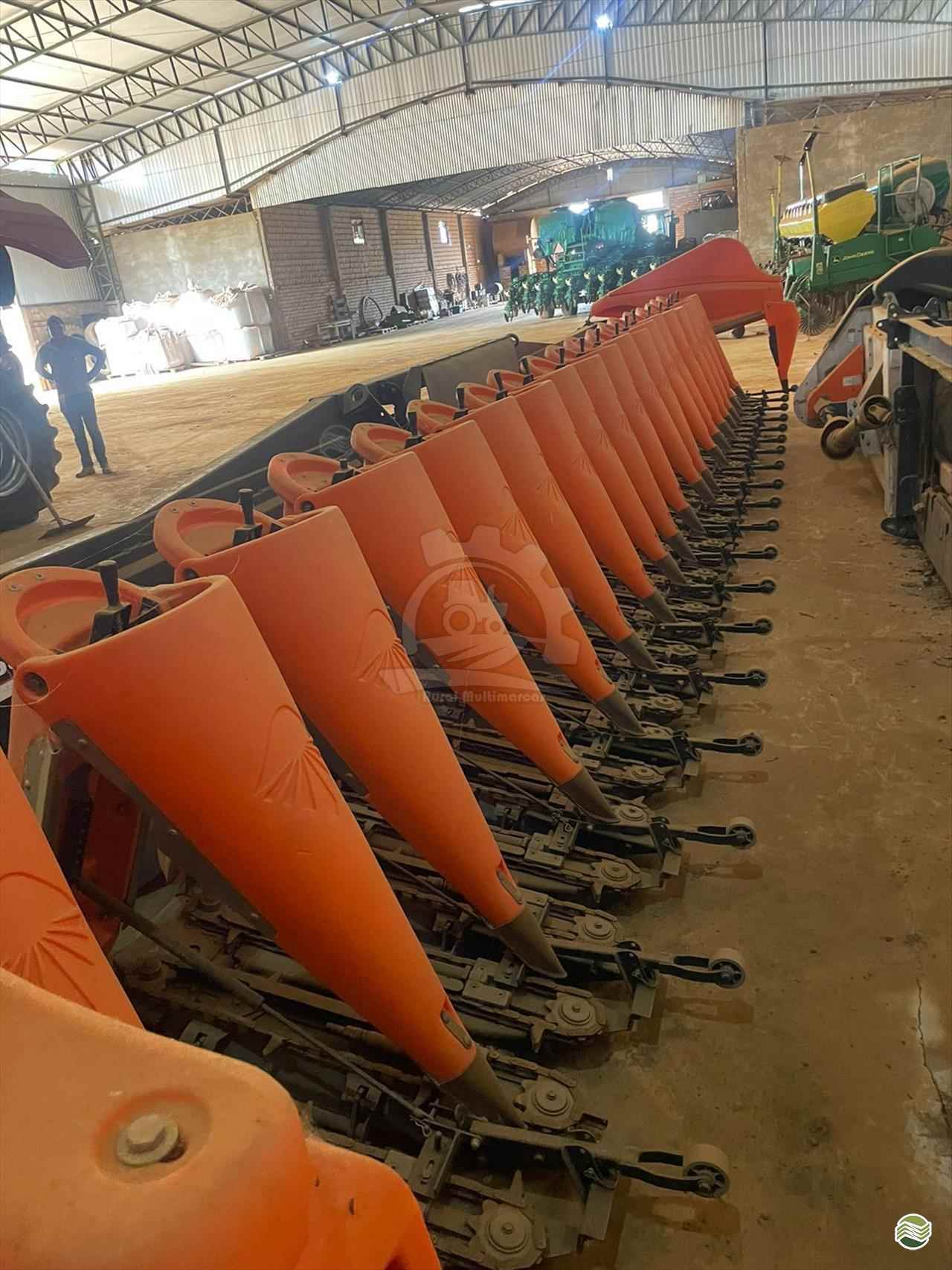 PLATAFORMA COLHEITADEIRA INDUTAR MAGNA 2050 Rural Multimarcas ARAGUARI MINAS GERAIS MG