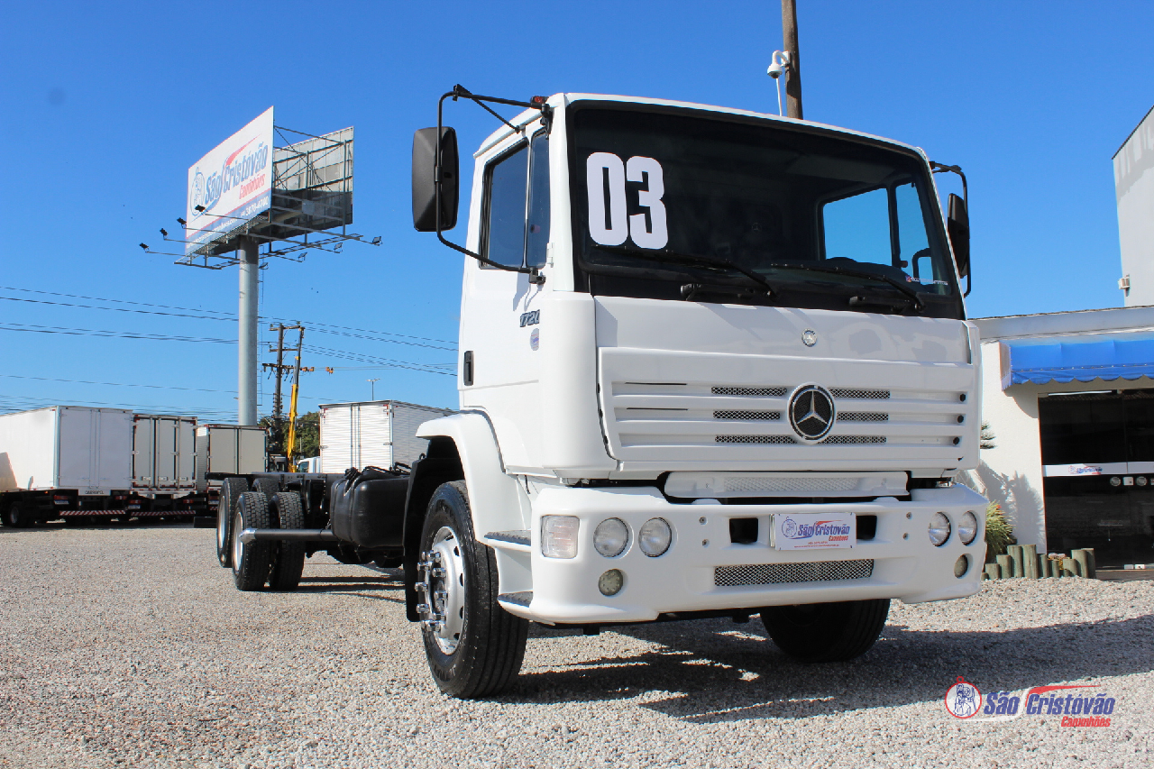 CAMINHAO MERCEDES-BENZ MB 1720 Chassis Truck 6x2 São Cristóvão Caminhões SAO JOSE SANTA CATARINA SC