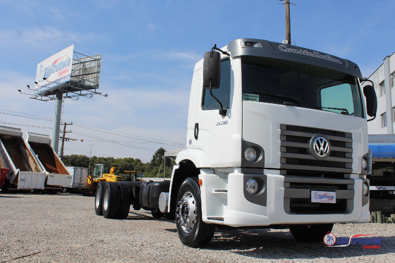 CAMINHAO VOLKSWAGEN VW 24280 Chassis Truck 6x2 São Cristóvão Caminhões SAO JOSE SANTA CATARINA SC