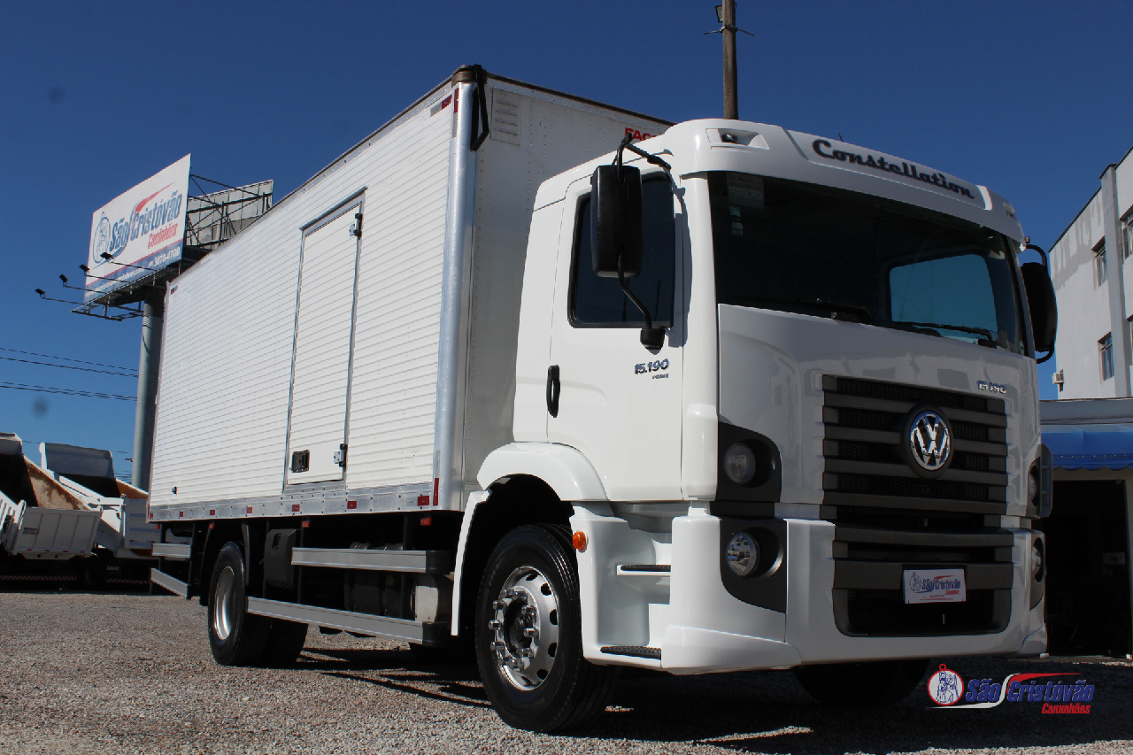 CAMINHAO VOLKSWAGEN VW 15190 Baú Furgão Toco 4x2 São Cristóvão Caminhões SAO JOSE SANTA CATARINA SC
