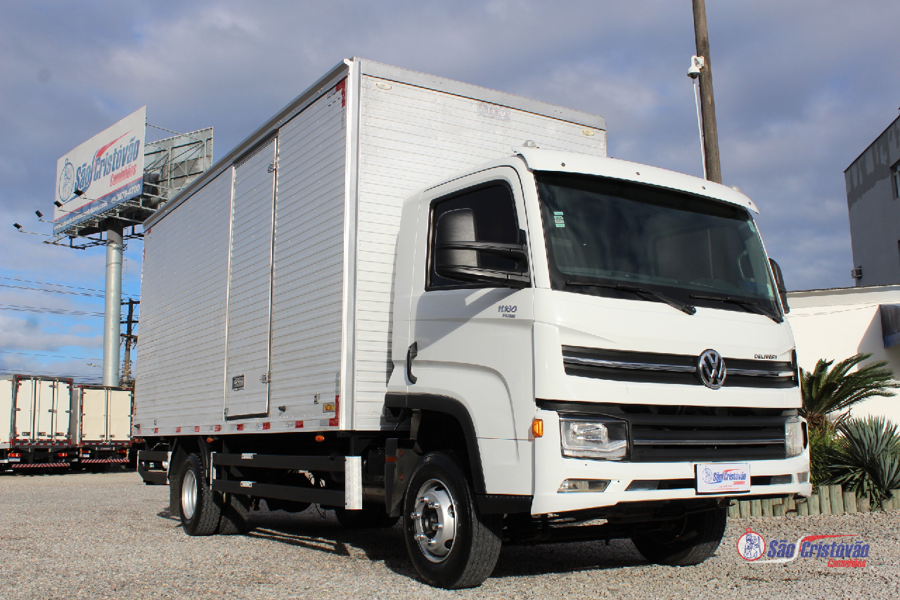 CAMINHAO VOLKSWAGEN VW 11180 Chassis 3/4 4x2 São Cristóvão Caminhões SAO JOSE SANTA CATARINA SC