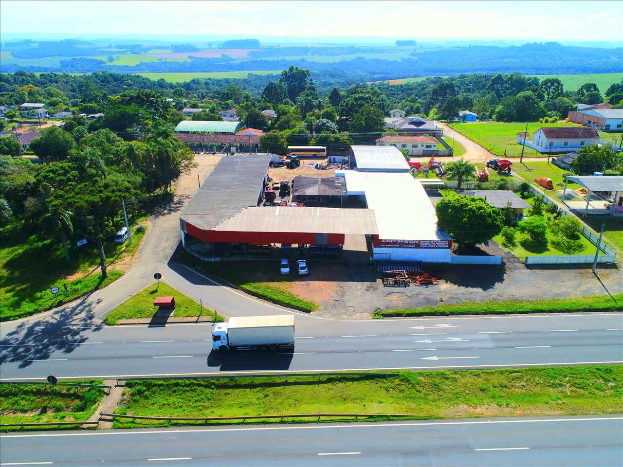 Foto da Loja da Emerson Tratores