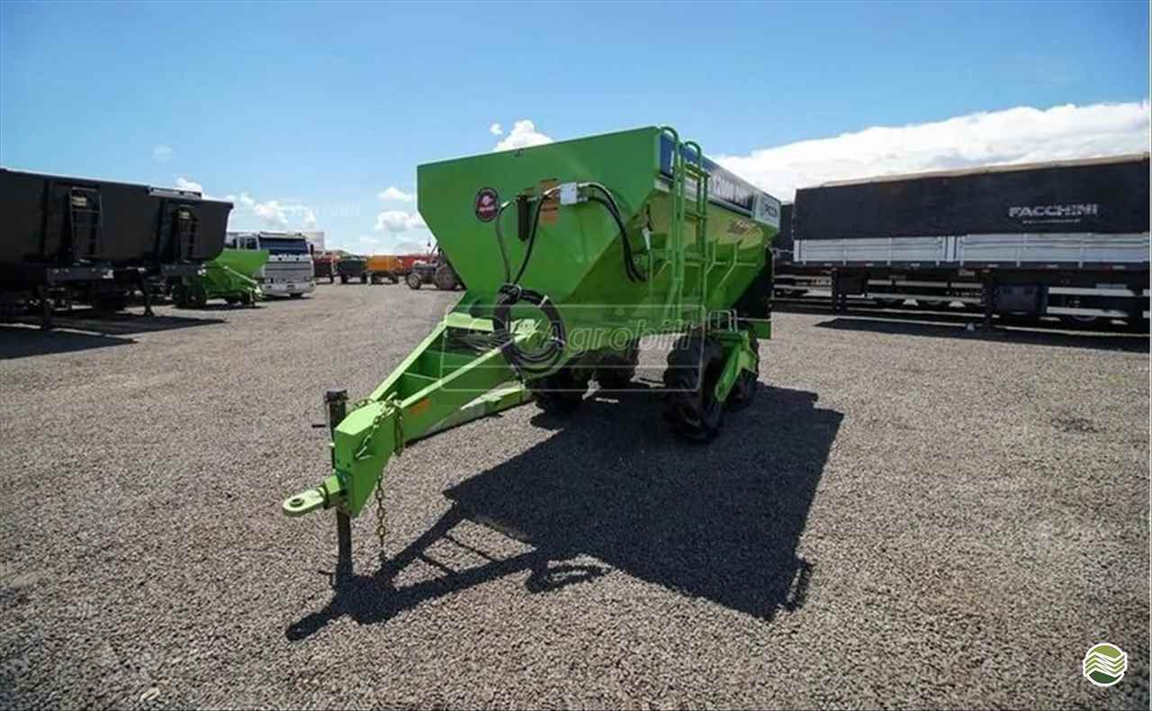 IMPLEMENTOS AGRICOLAS DISTRIBUIDOR CALCÁRIO 12000 Kg AGROBILL Tratores & Implementos Agrícolas SALTINHO SÃO PAULO SP