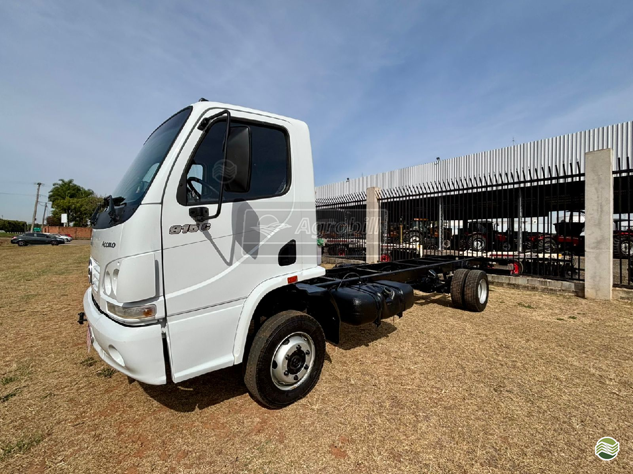 CAMINHAO MERCEDES-BENZ MB 915 Chassis 3/4 4x2 AGROBILL Tratores & Implementos Agrícolas SALTINHO SÃO PAULO SP