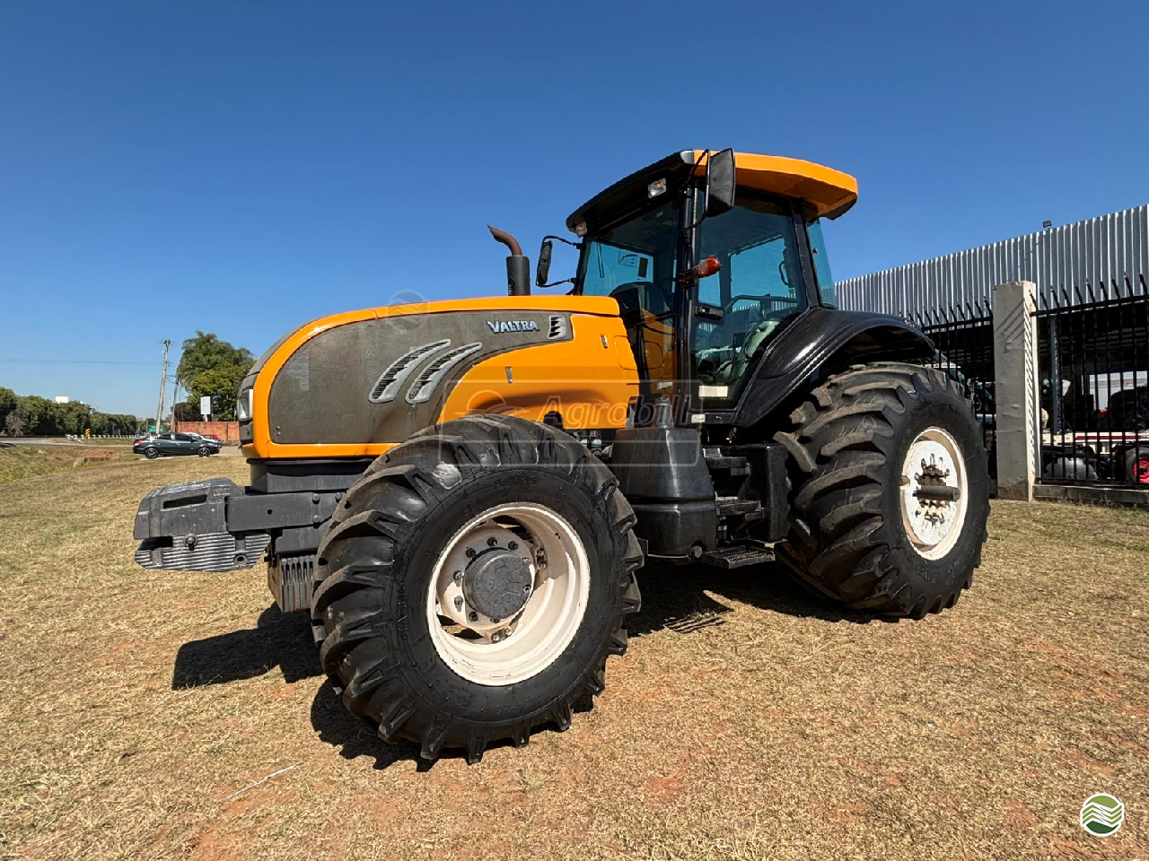 TRATOR VALTRA VALTRA BT 190 Tração 4x4 AGROBILL Tratores & Implementos Agrícolas SALTINHO SÃO PAULO SP