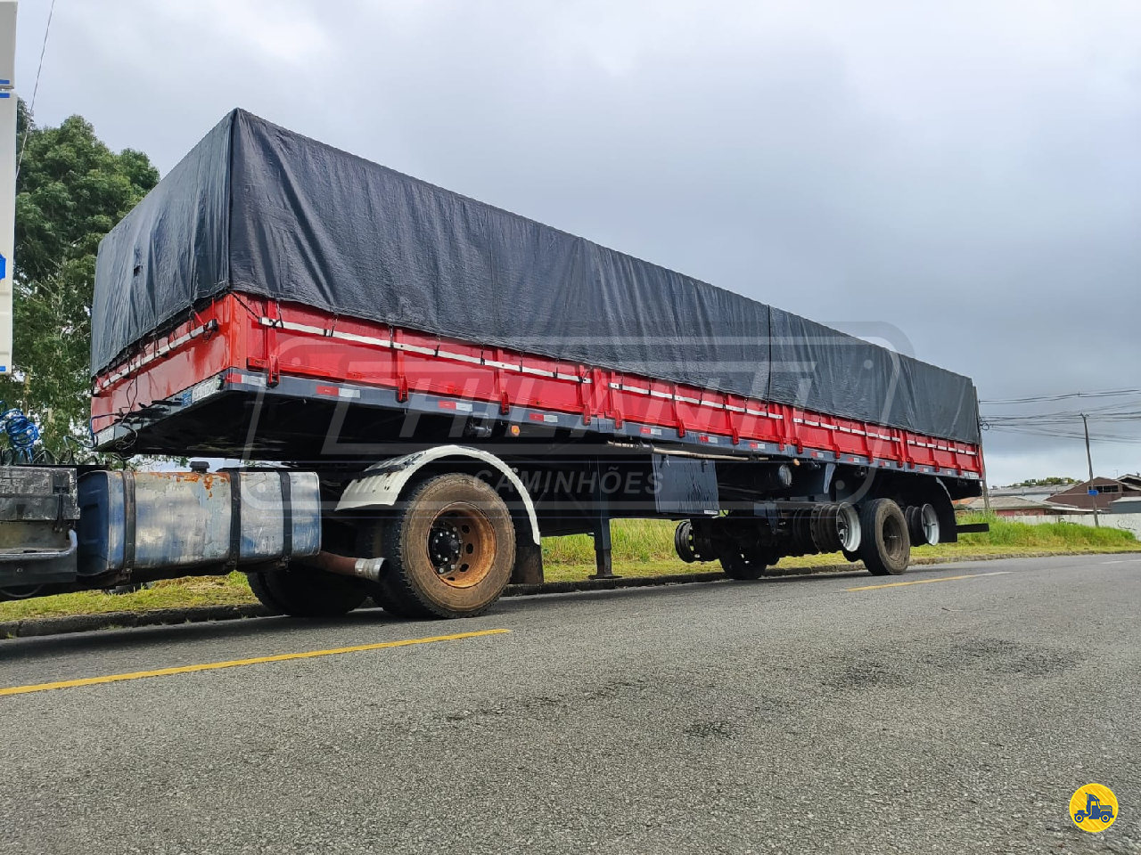 CARRETA SEMI-REBOQUE GRANELEIRO Chilanti Caminhões QUATRO BARRAS PARANÁ PR