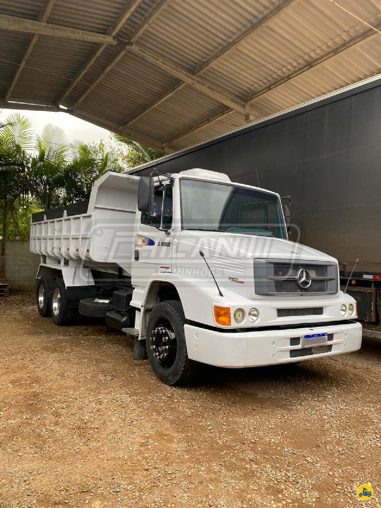 CAMINHAO MERCEDES-BENZ MB 1620 Caçamba Basculante Truck 6x2 Chilanti Caminhões QUATRO BARRAS PARANÁ PR