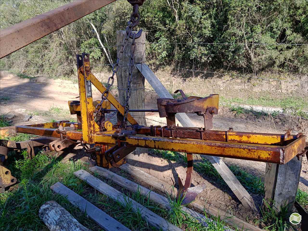 IMPLEMENTOS AGRICOLAS ADUBADOR ADUBADOR DE SOQUEIRA Mercadão da Terra Implementos Agrícolas RIO NEGRINHO SANTA CATARINA SC
