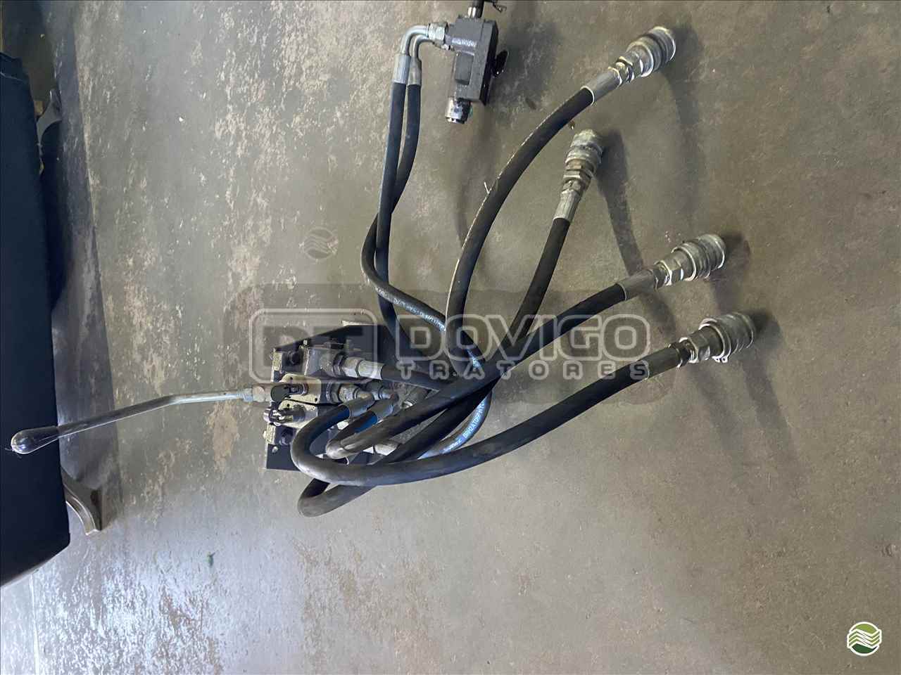 PEÇAS A VENDA TRATORES COMANDO DE HIDRÁULICO Dovigo Tratores ARTUR NOGUEIRA SÃO PAULO SP