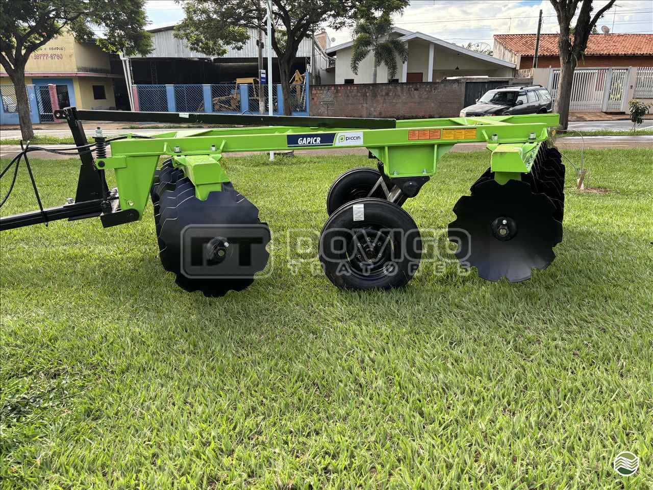 IMPLEMENTOS AGRICOLAS GRADE INTERMEDIÁRIA INTERMEDIÁRIA 20 DISCOS Dovigo Tratores ARTUR NOGUEIRA SÃO PAULO SP