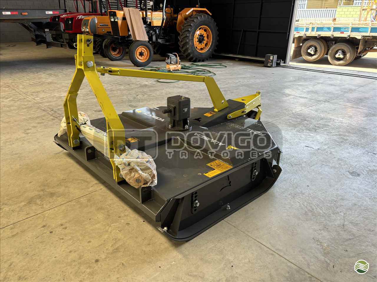 IMPLEMENTOS AGRICOLAS ROCADEIRA ROCADEIRA HIDRÁULICA Dovigo Tratores ARTUR NOGUEIRA SÃO PAULO SP