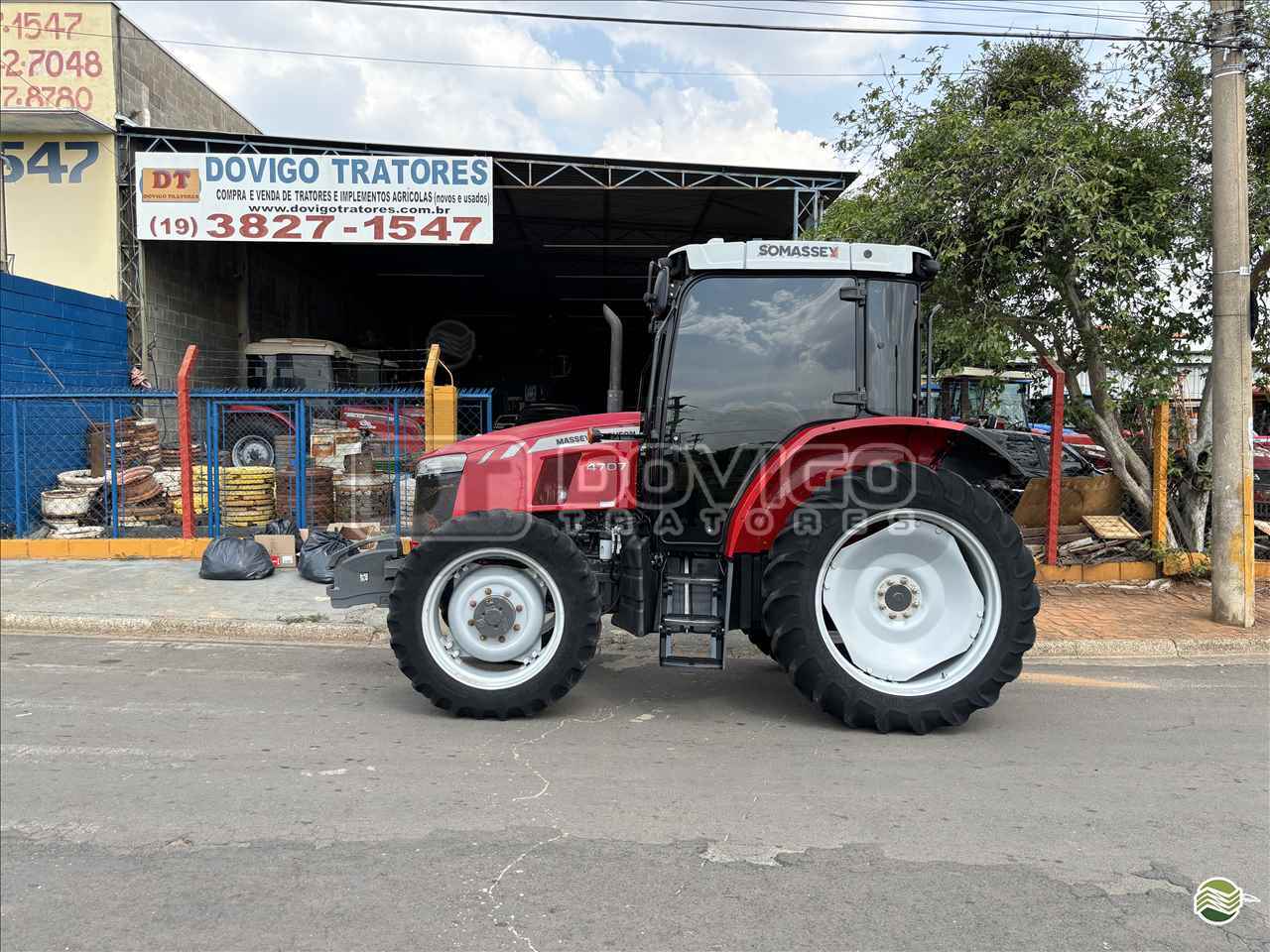 TRATOR MASSEY FERGUSON MF 4707 Tração 4x4 Dovigo Tratores ARTUR NOGUEIRA SÃO PAULO SP