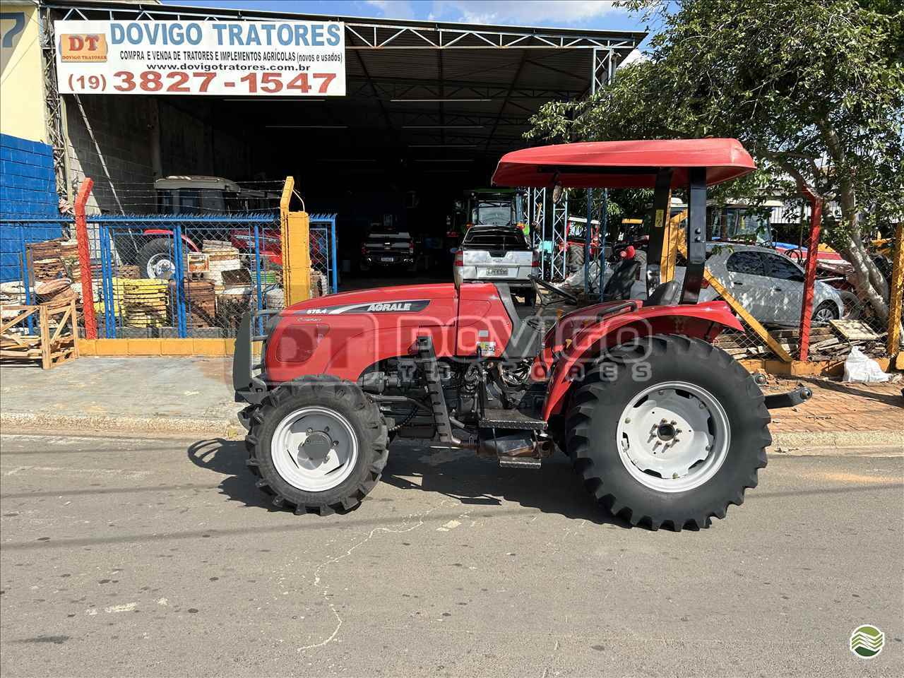 TRATOR AGRALE AGRALE 575.4 Tração 4x4 Dovigo Tratores ARTUR NOGUEIRA SÃO PAULO SP