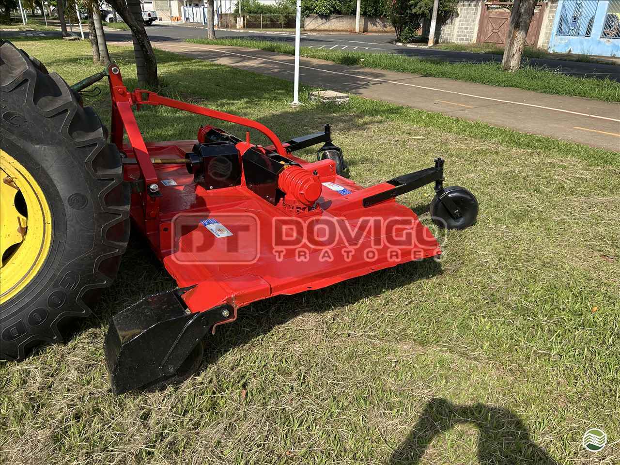 IMPLEMENTOS AGRICOLAS ROCADEIRA ROCADEIRA HIDRÁULICA DUPLA Dovigo Tratores ARTUR NOGUEIRA SÃO PAULO SP