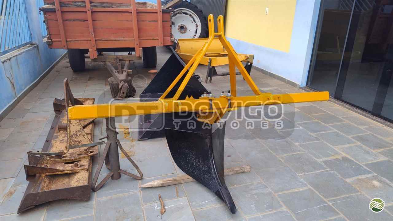 IMPLEMENTOS AGRICOLAS SULCADOR 1 LINHA Dovigo Tratores ARTUR NOGUEIRA SÃO PAULO SP