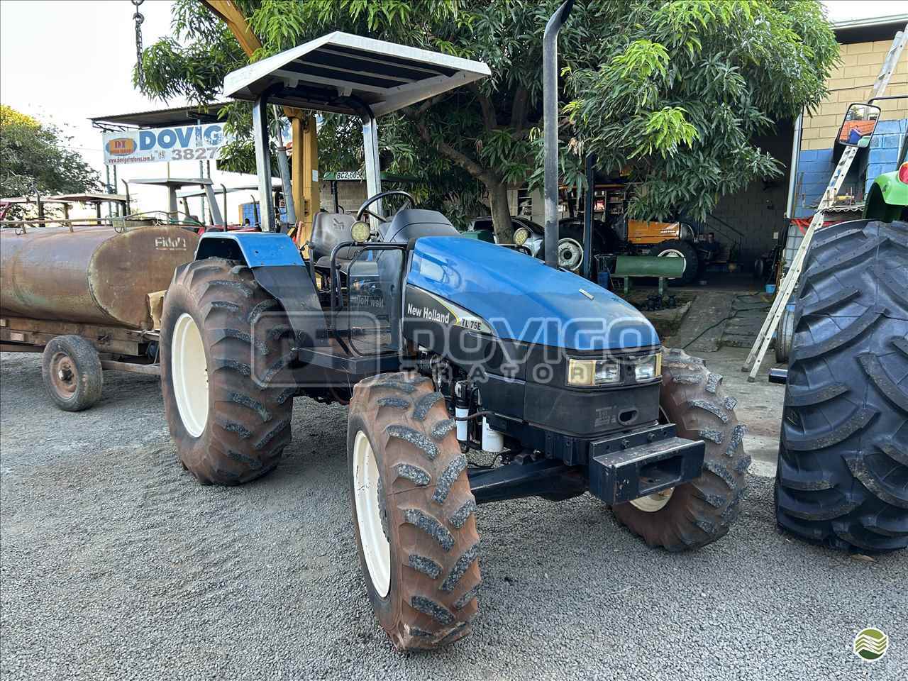 TRATOR NEW HOLLAND NEW TL 75 Tração 4x4 Dovigo Tratores ARTUR NOGUEIRA SÃO PAULO SP