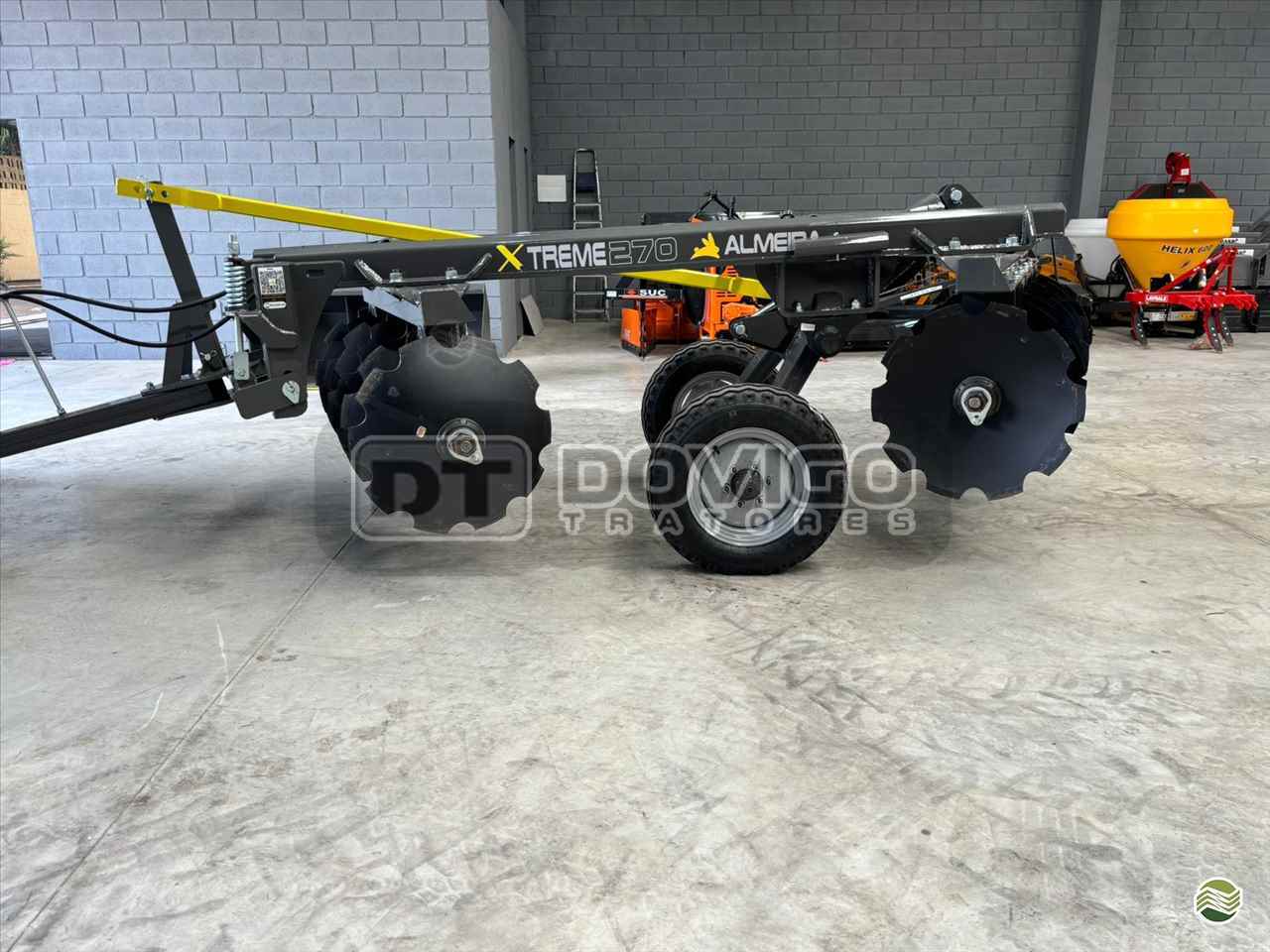 IMPLEMENTOS AGRICOLAS GRADE INTERMEDIÁRIA INTERMEDIÁRIA 14 DISCOS Dovigo Tratores ARTUR NOGUEIRA SÃO PAULO SP