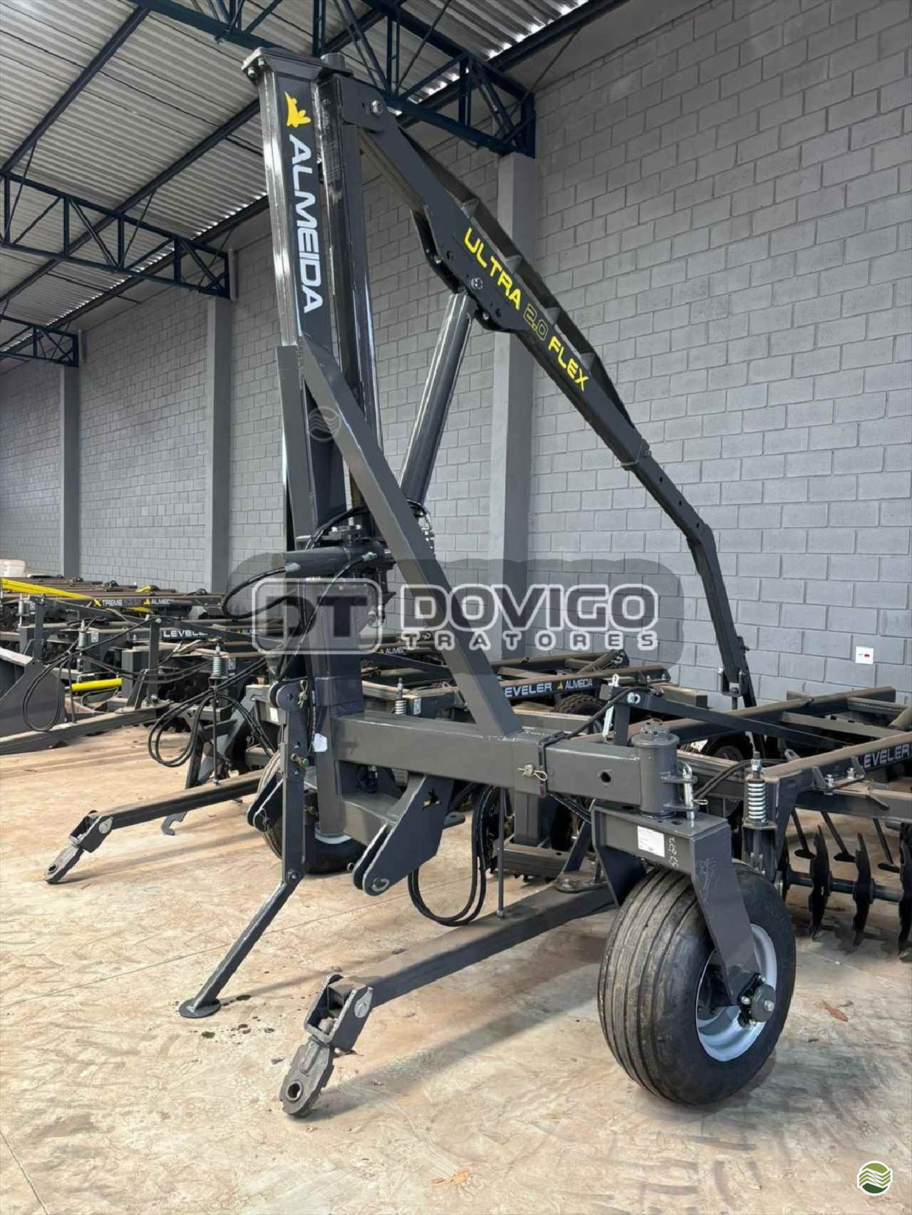 IMPLEMENTOS AGRICOLAS GUINCHO BIG BAG GUINCHO 2000 Kg Dovigo Tratores ARTUR NOGUEIRA SÃO PAULO SP