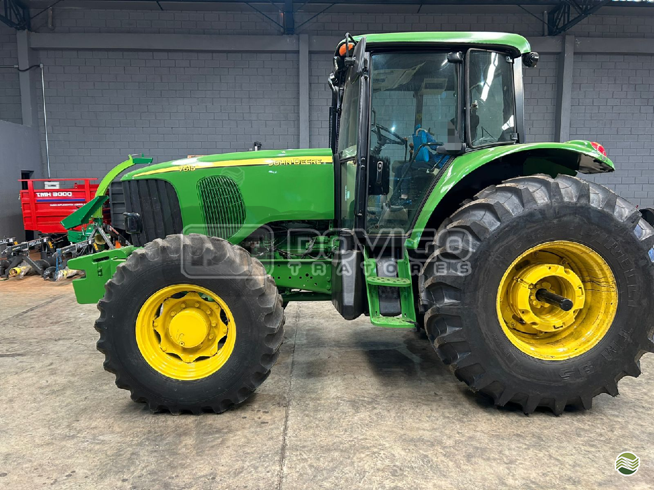 TRATOR JOHN DEERE JOHN DEERE 7515 Tração 4x4 Dovigo Tratores ARTUR NOGUEIRA SÃO PAULO SP