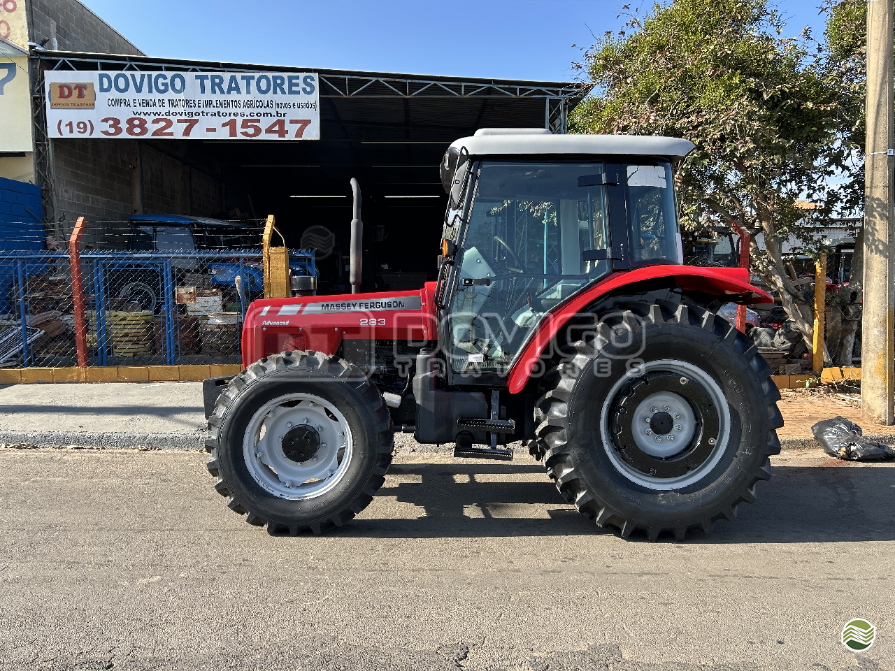 TRATOR MASSEY FERGUSON MF 283 Tração 4x4 Dovigo Tratores ARTUR NOGUEIRA SÃO PAULO SP