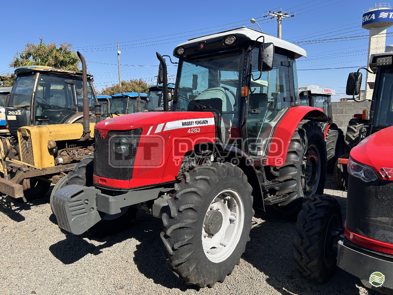 TRATOR MASSEY FERGUSON MF 4283 Tração 4x4 Dovigo Tratores ARTUR NOGUEIRA SÃO PAULO SP