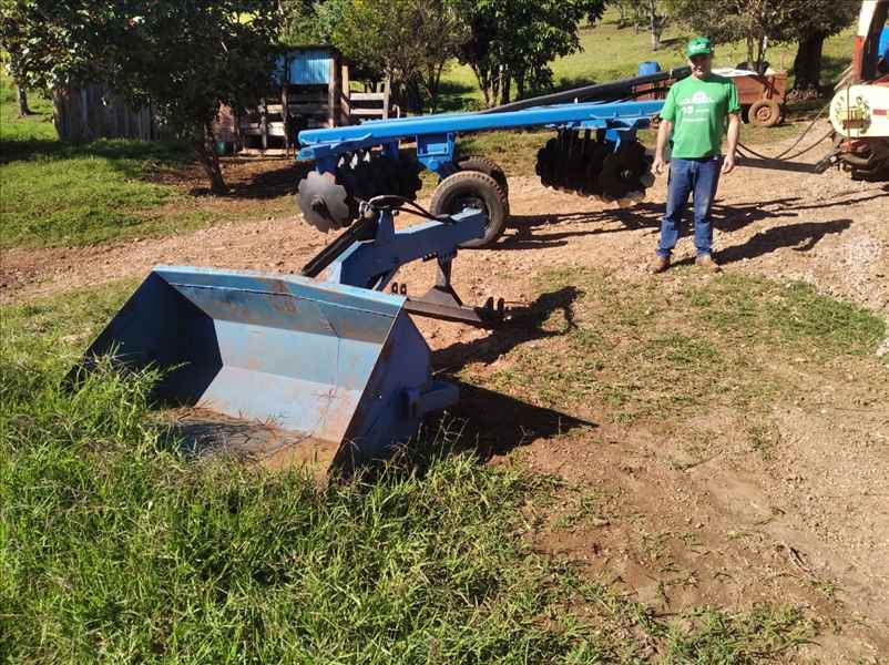 GRADE ARRADORA E CONCHA TRASEIRA ENTREGUE A GILMAR DA CIDADE DE PRANCHITA
