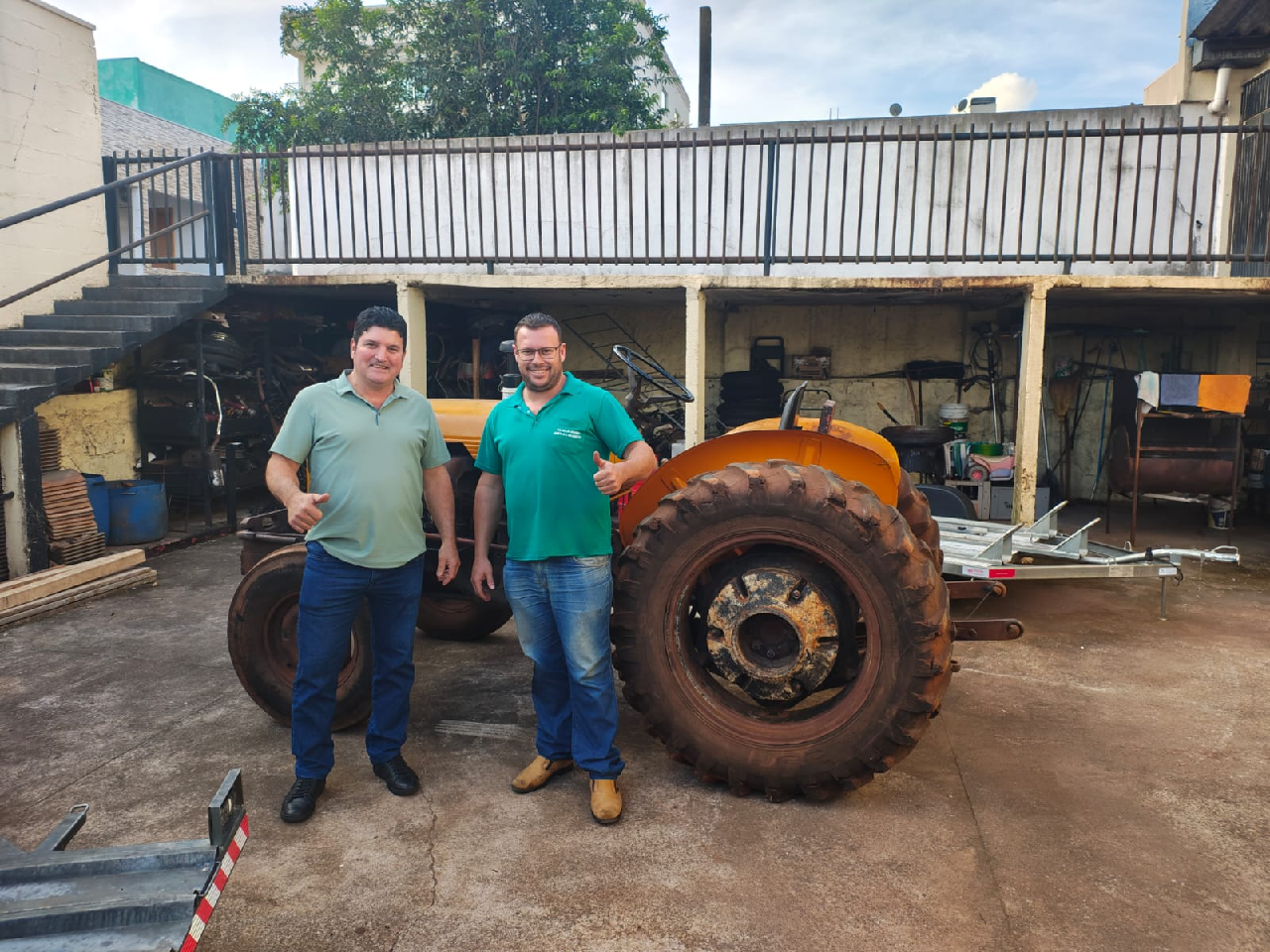 TRATOR AGRICOLA VALMET 62 VENDIDO A GILMAR MARTINHO DA SILVA DE SALTO DO LONTRA - PR. OBRIGADO PELA PREFERENCIA. DESEJAMOS ONS TRABALHOS!!!