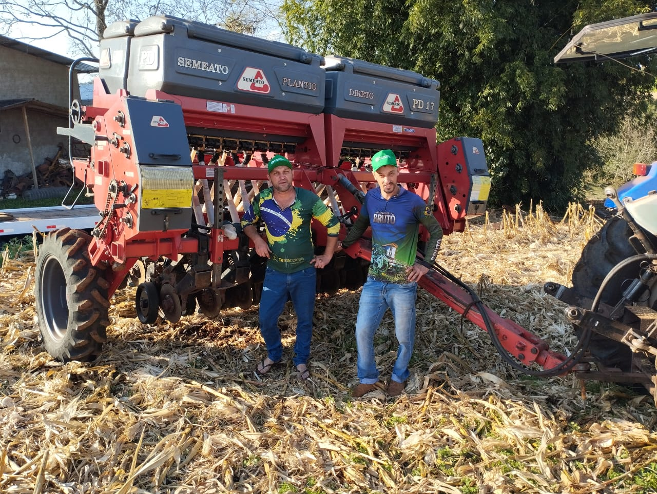 SEMEADEIRA SEMEATO VENDIDA A FAMILIA BOMKOSKI DO MUNICIPIO DE QUEDAS DO IGUAÇU/PR. AGRADECEMOS A PREFERENCIA E DESEJAMOS BONS TRABALHOS!!!