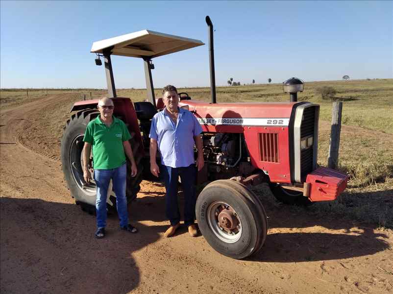 Trator Vendido a Fazenda Nova Paraiso, Cidade Bento de Abreu - SP. Gratidão....Bons Trabalhos.