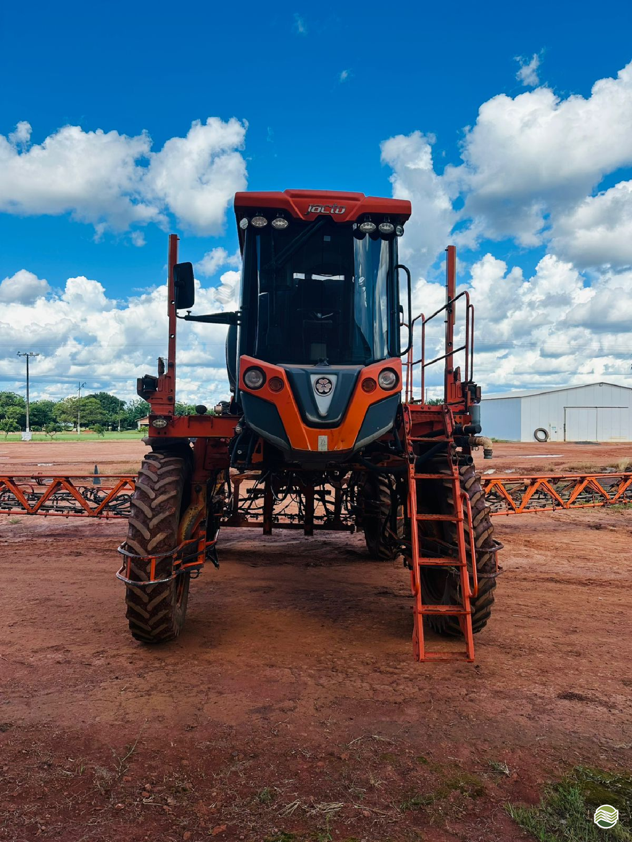 PULVERIZADOR JACTO UNIPORT 3030 Tração 4x4 Fazenda Pajaú SAPEZAL MATO GROSSO MT