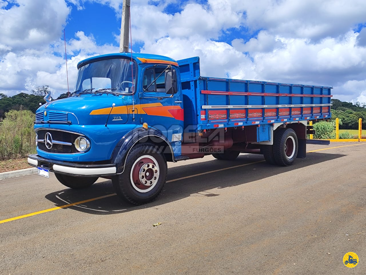 CAMINHAO MERCEDES-BENZ MB 1113 Graneleiro Toco 4x2 Borela Furgões TAPEJARA RIO GRANDE DO SUL RS