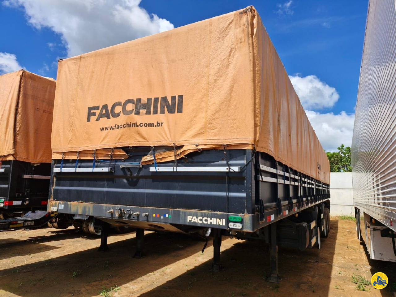 CARRETA SEMI-REBOQUE GRANELEIRO Localiza Seminovos Pesados - Sinop SINOP MATO GROSSO MT