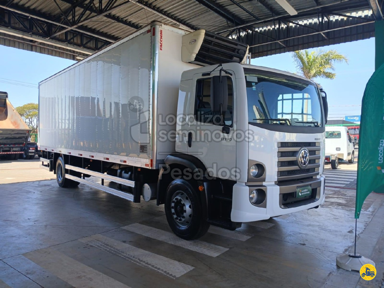 CAMINHAO VOLKSWAGEN VW 17190 Localiza Seminovos Pesados - Ribeirão Preto RIBEIRAO PRETO SÃO PAULO SP