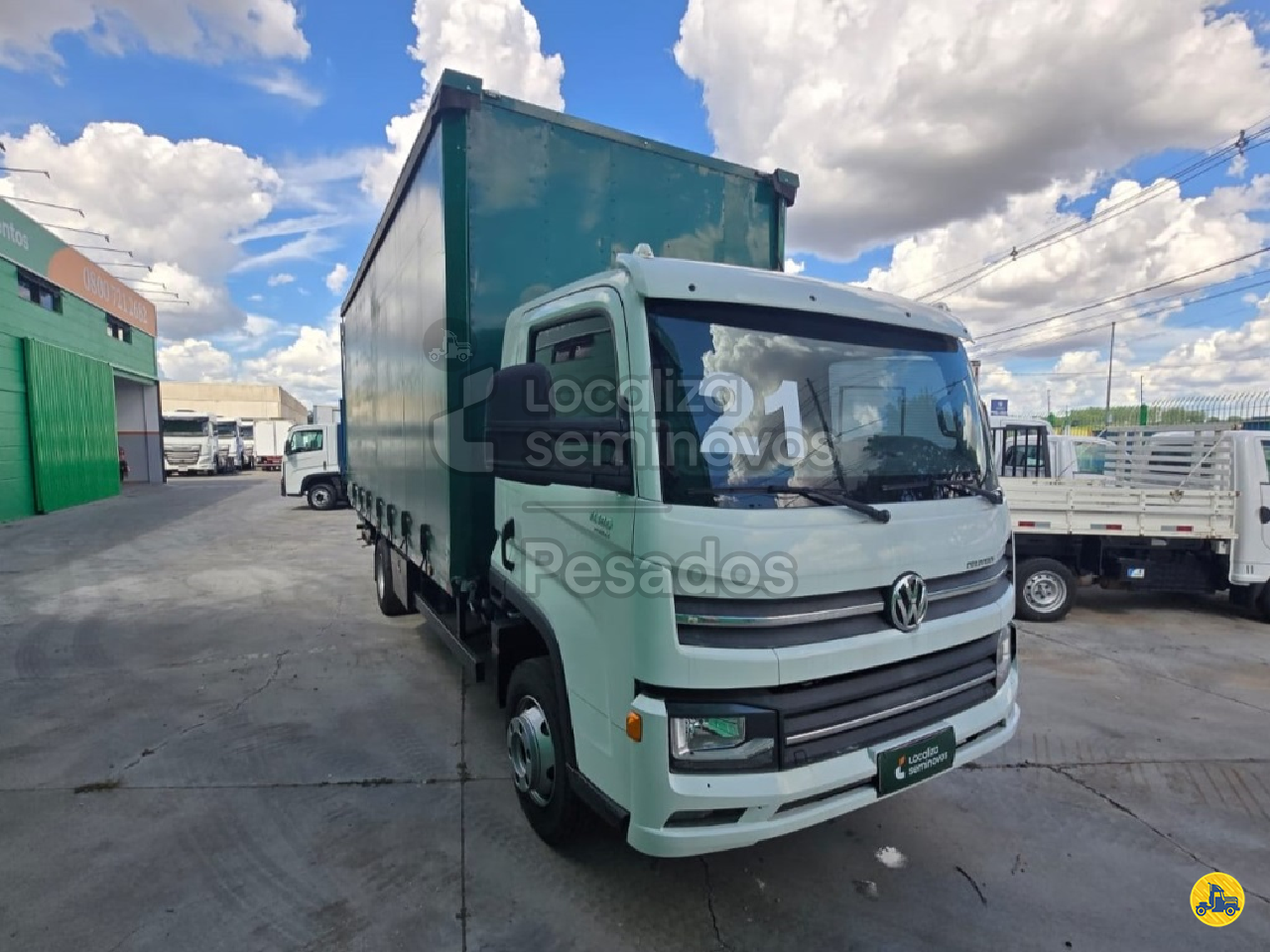 CAMINHAO VOLKSWAGEN VW 11180 Plataforma Guincho 3/4 4x2 Localiza Seminovos Pesados - Campinas CAMPINAS SÃO PAULO SP