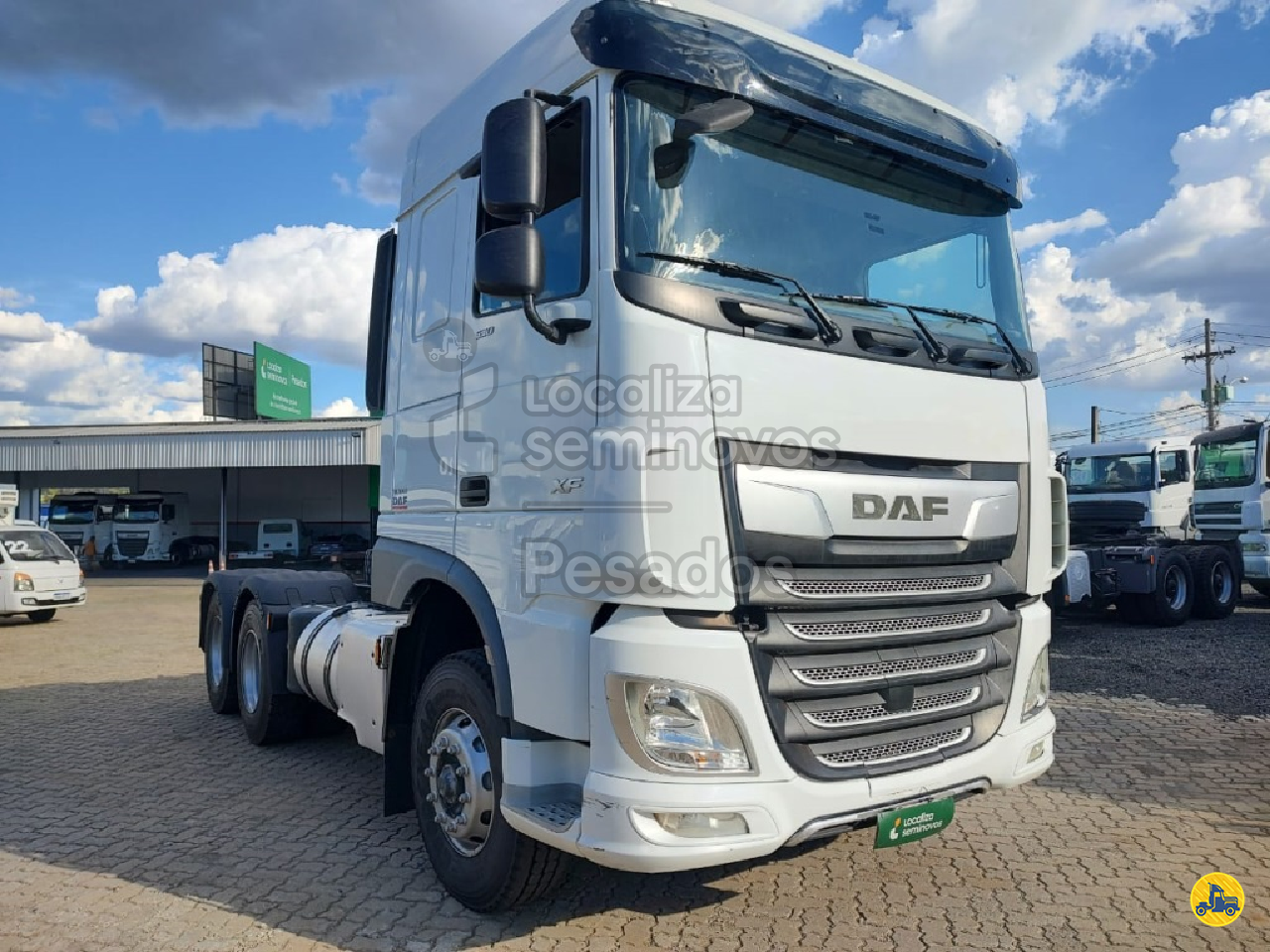 CAMINHAO DAF DAF XF FTT 530 Localiza Seminovos Pesados - Campinas CAMPINAS SÃO PAULO SP