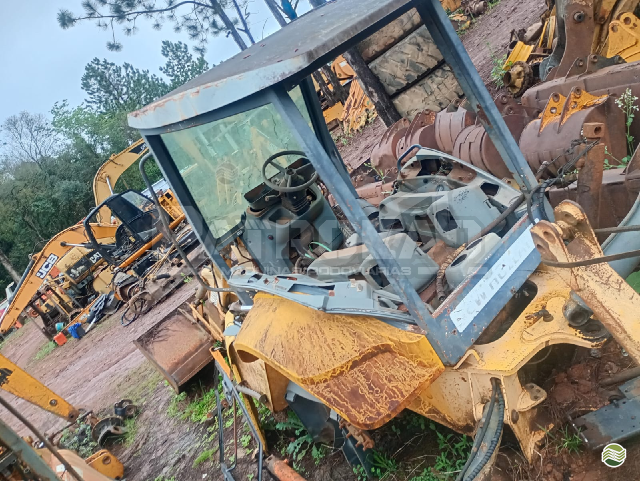 Peças de Retro Escavadeira New Holland (desmanche) New Holland LB90