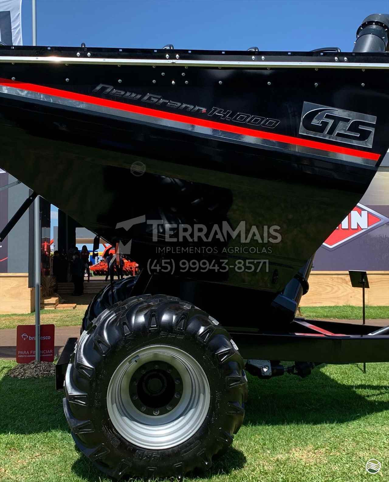 IMPLEMENTOS AGRICOLAS CARRETA BAZUKA GRANELEIRA 19000 Terra Mais Implementos Agrícolas TOLEDO PARANÁ PR