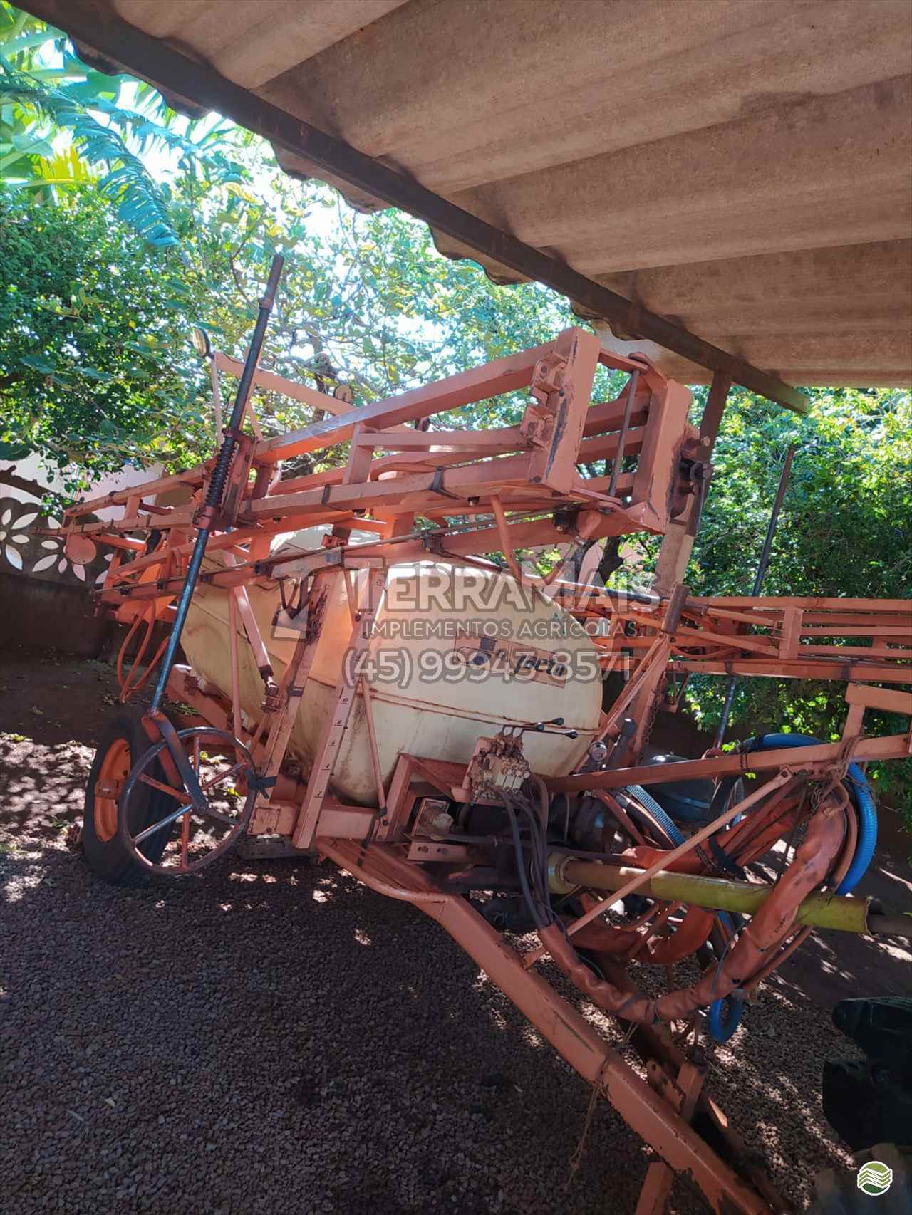 PULVERIZADOR JACTO COLUMBIA CROSS Arrasto Terra Mais Implementos Agrícolas TOLEDO PARANÁ PR